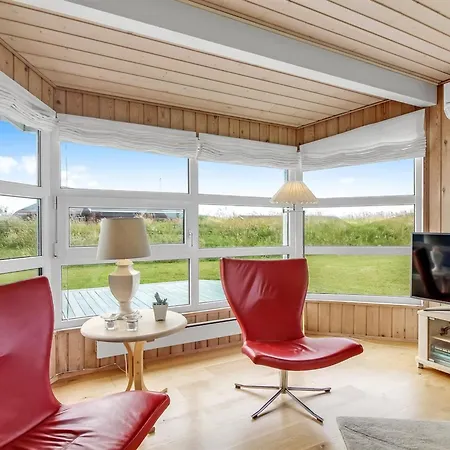 Thomsen - 475m From The Sea By Interhome